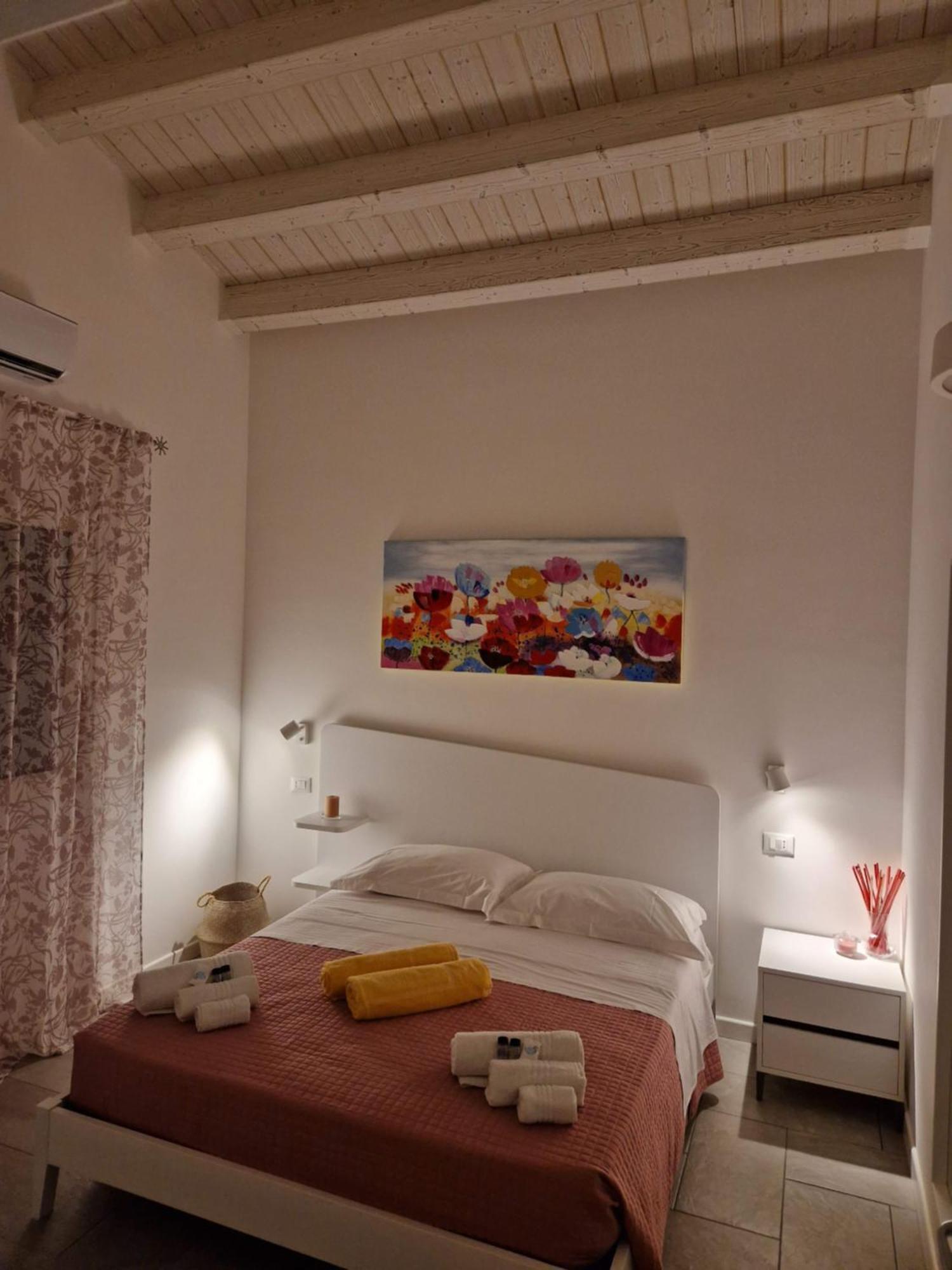 Casa Vacanze Gioberta Menfi Exterior foto