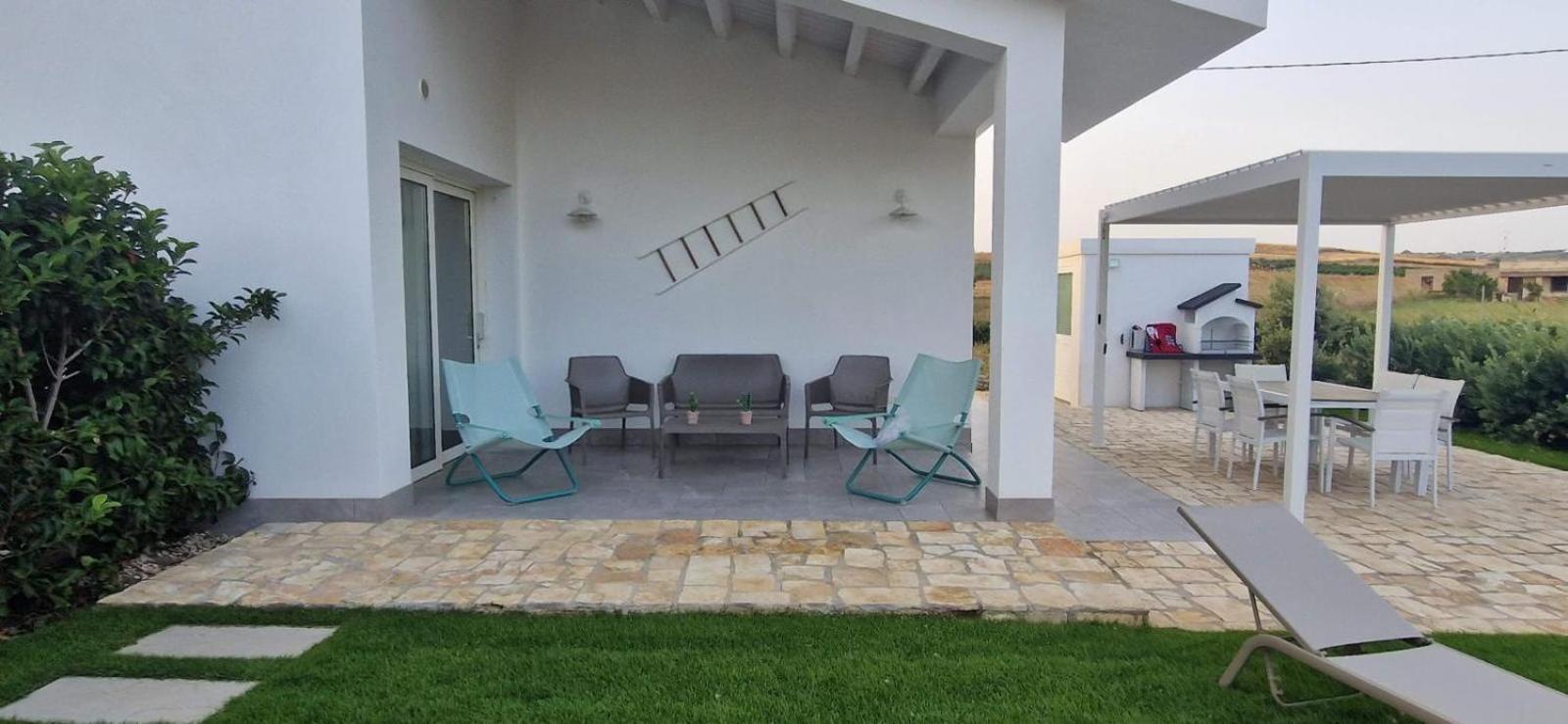 Casa Vacanze Gioberta Menfi Exterior foto